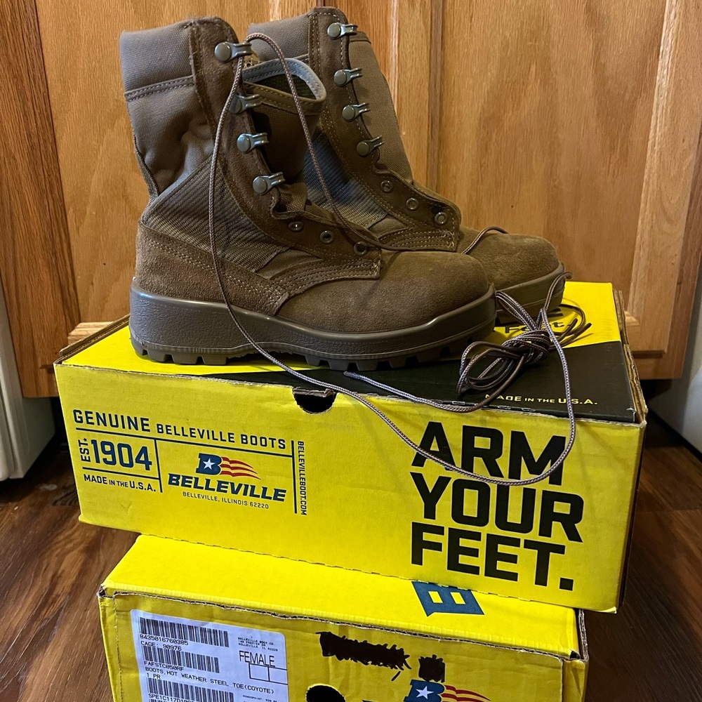 Coyote Brown Steel Toe Hot Weather Combat Boots